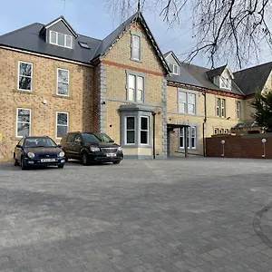 https://eazy-apartments.hotels-newcastle-upon-tyne.com